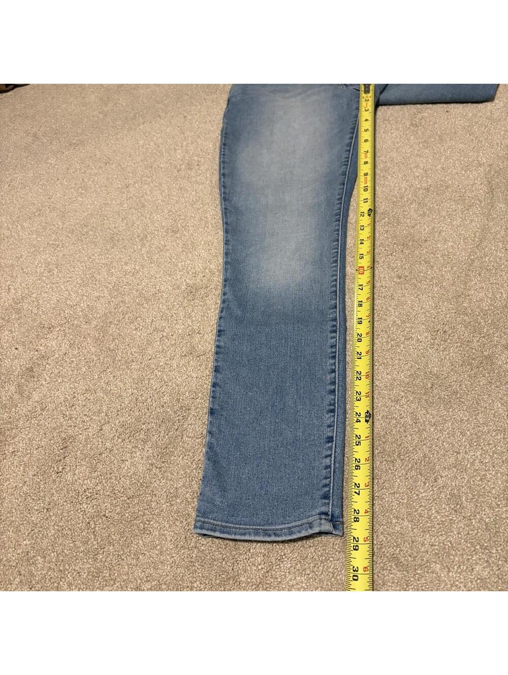 Levis 311 Shaping Skinny Jeans Womens 30 Blue Light Wash 30x29 **Button Replaced - Picture 9 of 10